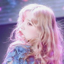 空间背影图片明星,揭秘明星背后的空间故事